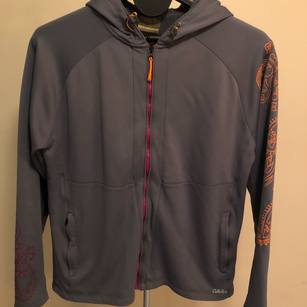 Women’s cabellas hoodie